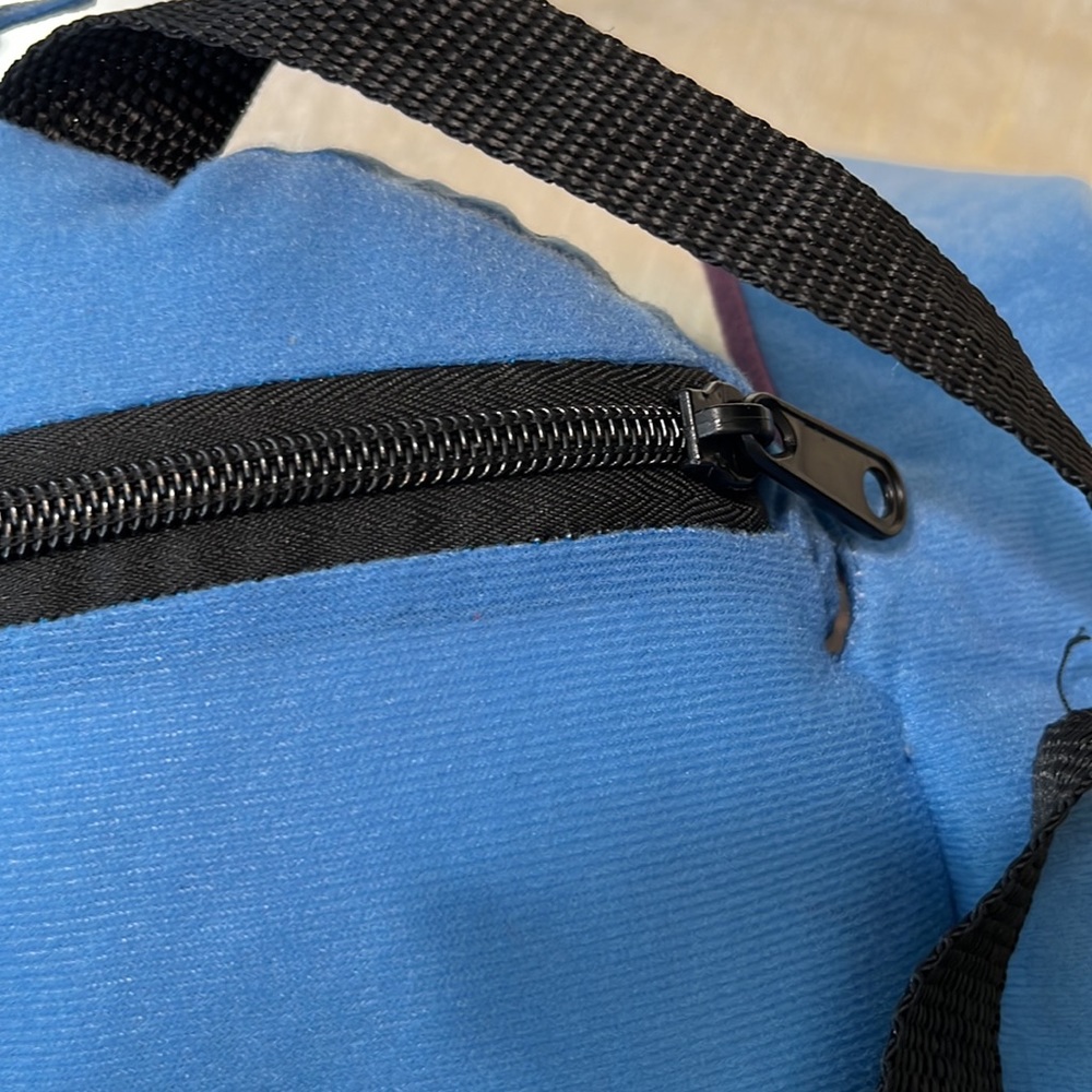 Stitch back pack - Picture 3 of 10